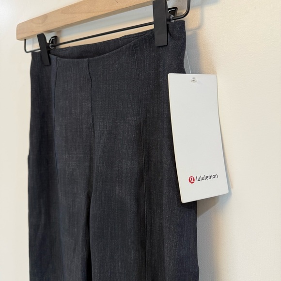 LULULEMON here to the HR pant 7/8 grey NWT - Picture 5 of 10